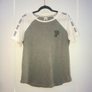 PINK VICTORIA'S SECRET T-shirt